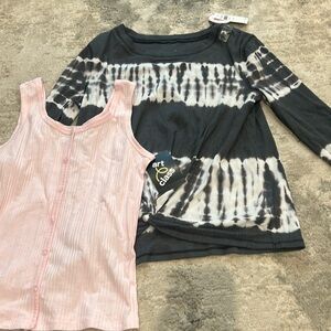 Long sleeve and Tank top bundle.